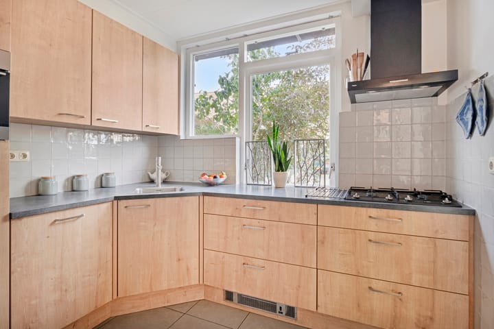 Tussenwoning te koop: Klavermeen 43, Harderwijk