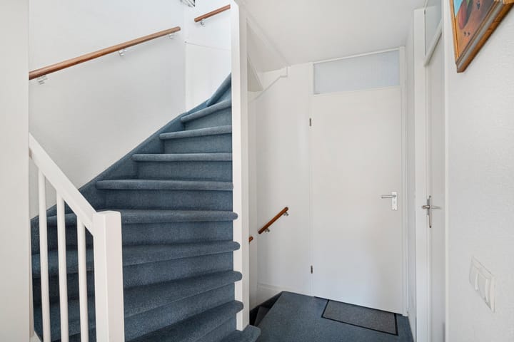 Tussenwoning te koop: Klavermeen 43, Harderwijk