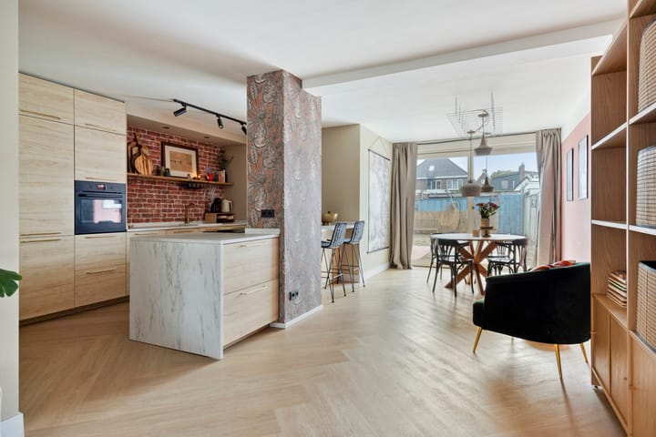 Tussenwoning te koop: Tolstraat 31, Enschede