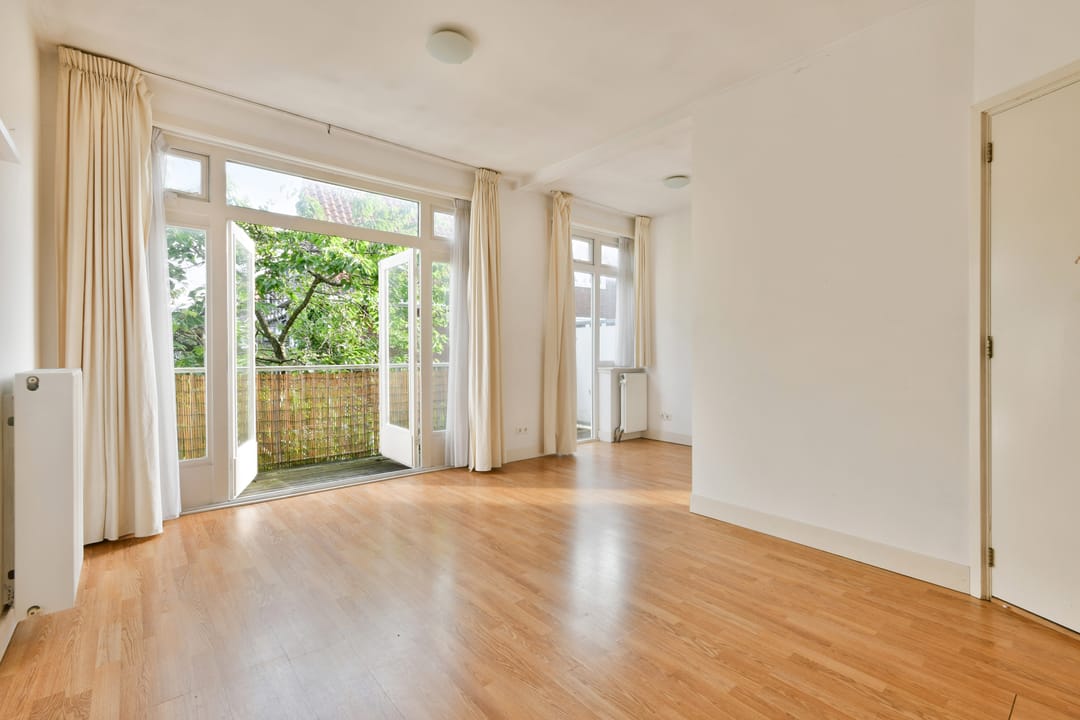 Photo 2 of Teding van Berkhoutstraat 61