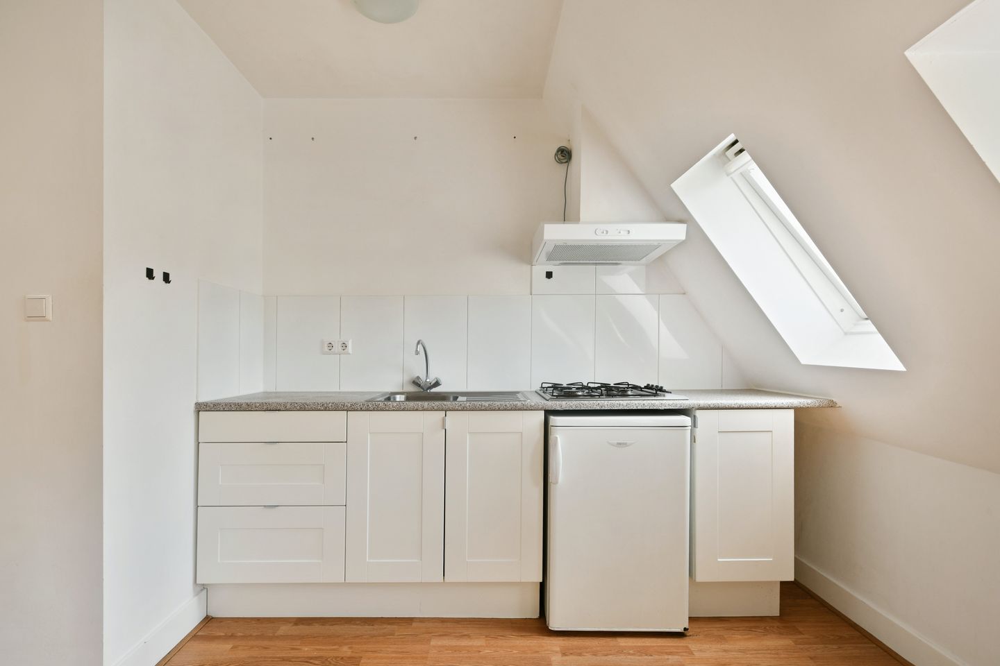 Photo 20 of Teding van Berkhoutstraat 61