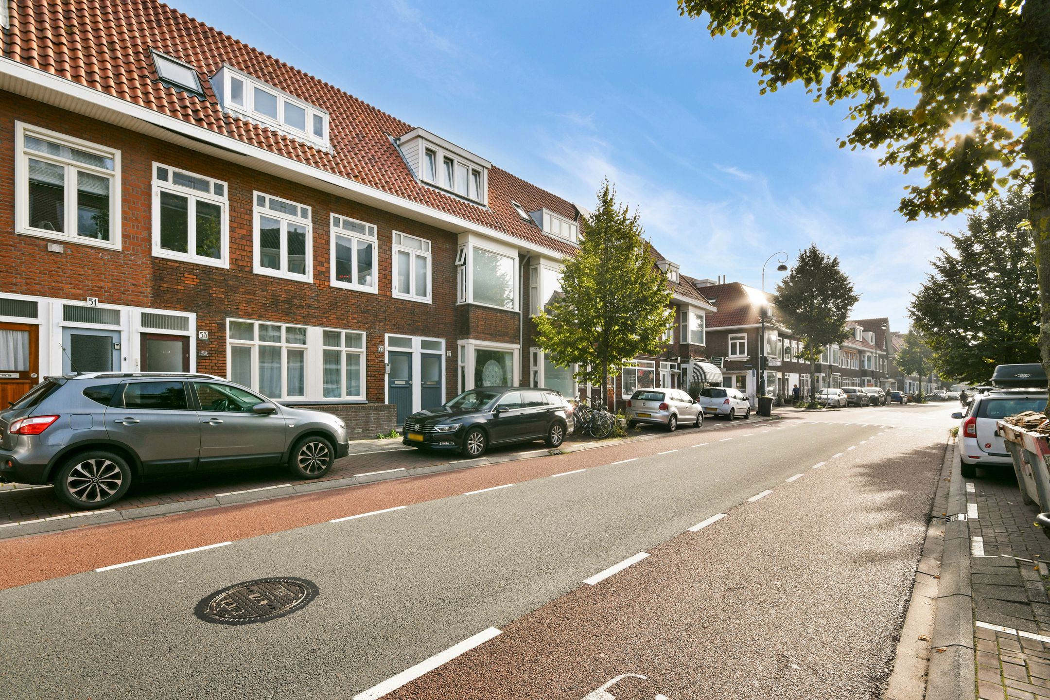 Photo 6 of Teding van Berkhoutstraat 61