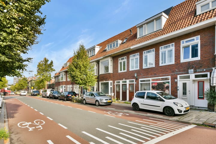 Photo 4 of Teding van Berkhoutstraat 61
