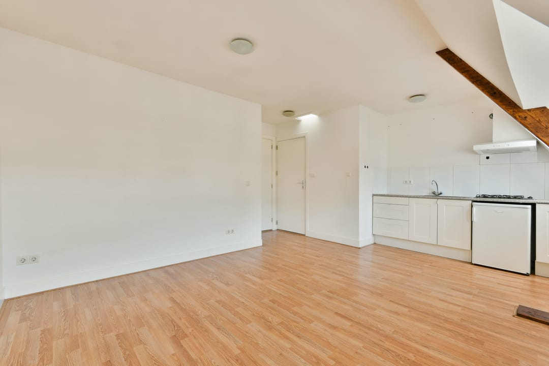 Photo 17 of Teding van Berkhoutstraat 61