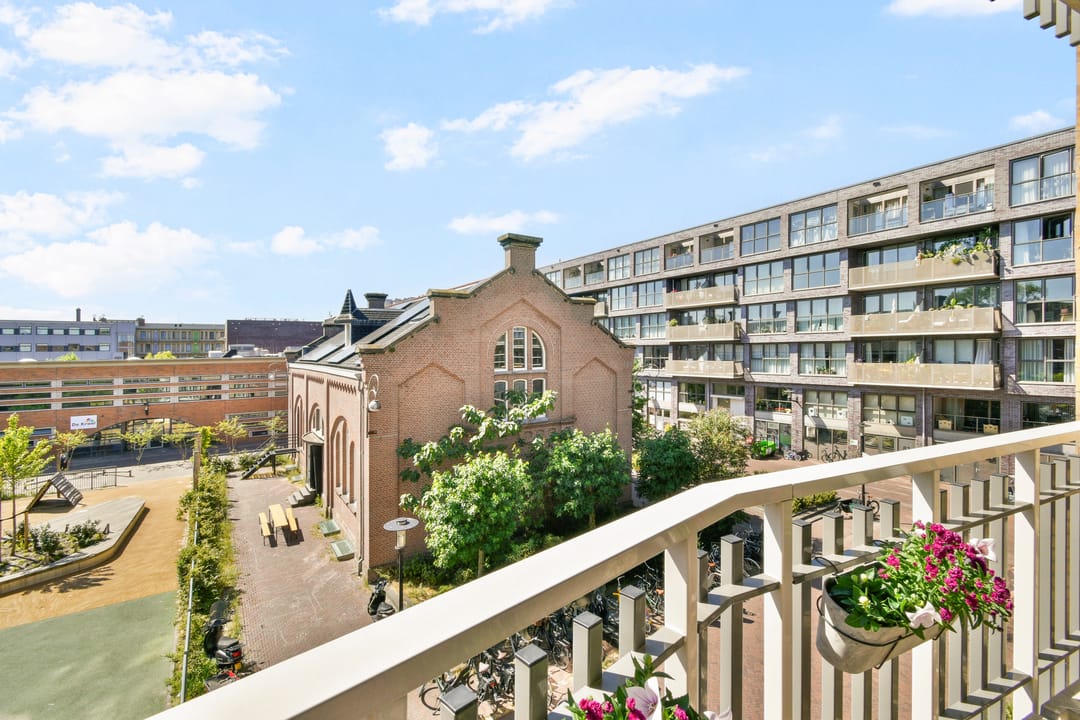 Photo 11 of Paradijsplein 48
