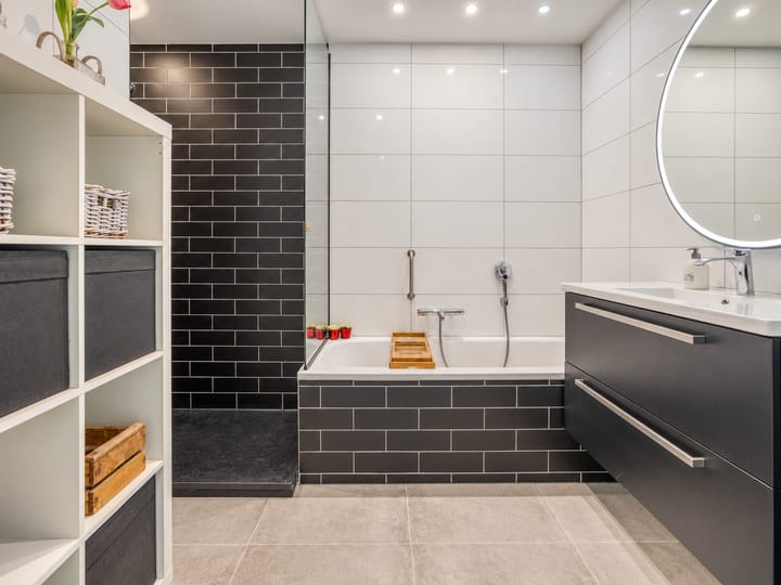Appartement te koop: Veldhovenring 152, Tilburg
