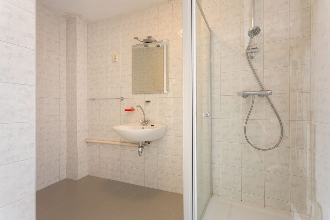 Photo 8 of Plantijnstraat 89