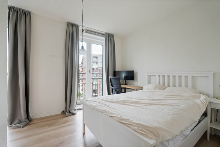 Foto 4 van Carel Willinkgracht 821