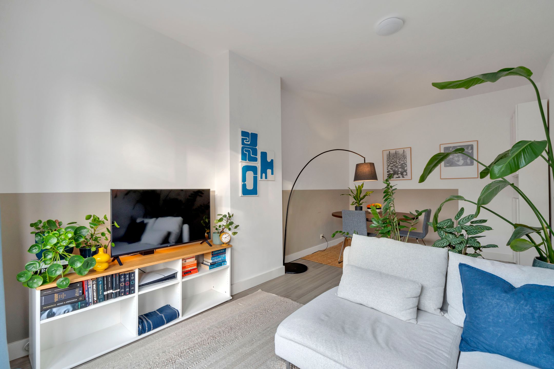 Photo 9 of Jan van Beersstraat 175
