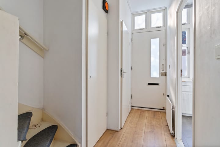 Tussenwoning te koop: Mgr. van de Weteringstraat 44, Utrecht