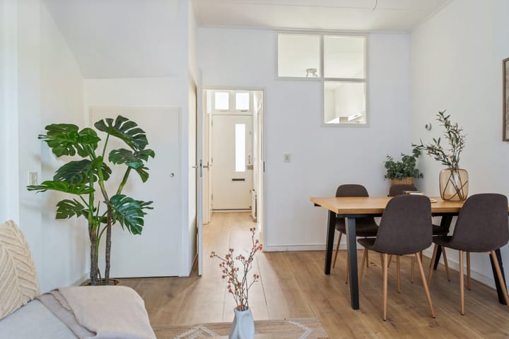 Tussenwoning te koop: Mgr. van de Weteringstraat 44, Utrecht