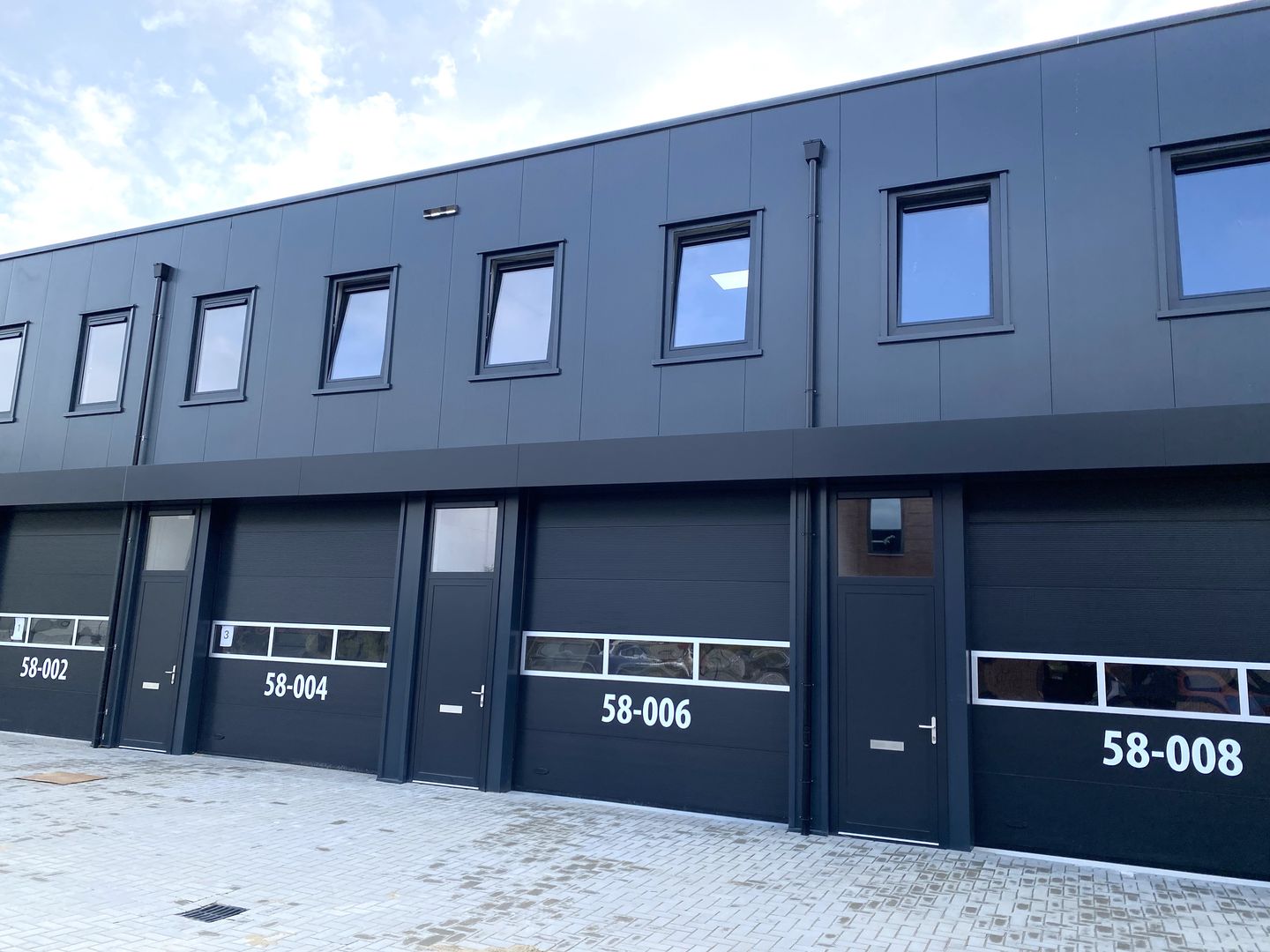 View photo 2 of Energieweg 58-006