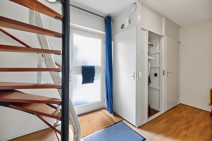Tussenwoning te koop: het Erf 30, Raalte