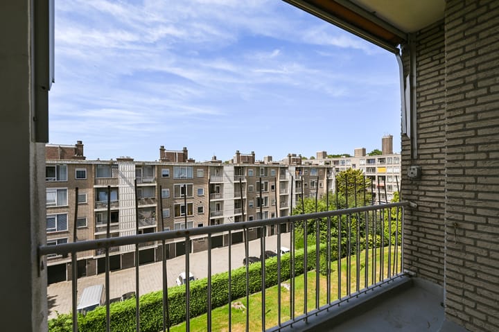 Appartement te koop: Smaragdhorst 387, 'S-Gravenhage