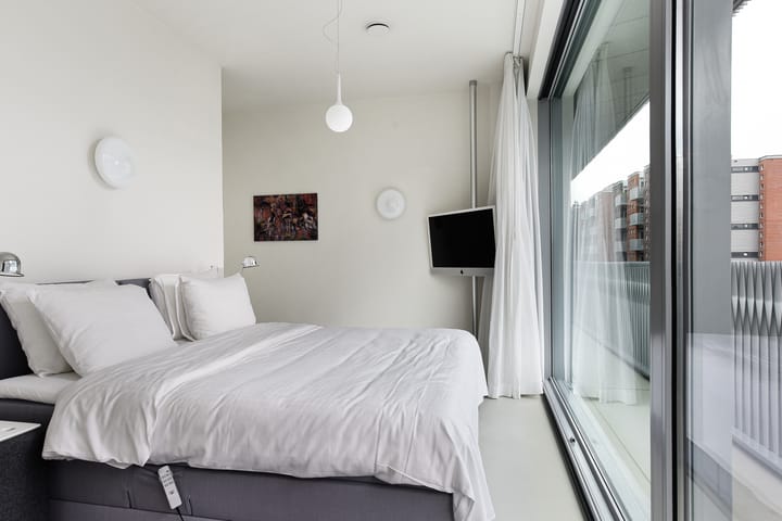 Appartement te huur: Valkenburgerstraat 132D, Amsterdam