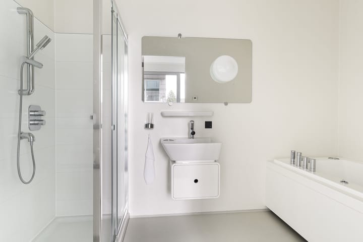 Appartement te huur: Valkenburgerstraat 132D, Amsterdam