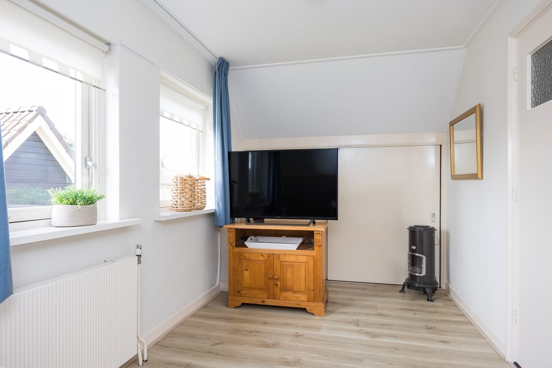 Photo 28 of Jacob van Ruisdaelstraat 17-A