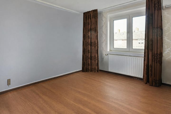 Tussenwoning te koop: Johan de Wittlaan 16, Uithoorn