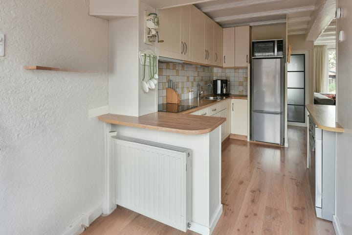 Tussenwoning te koop: Johan de Wittlaan 16, Uithoorn