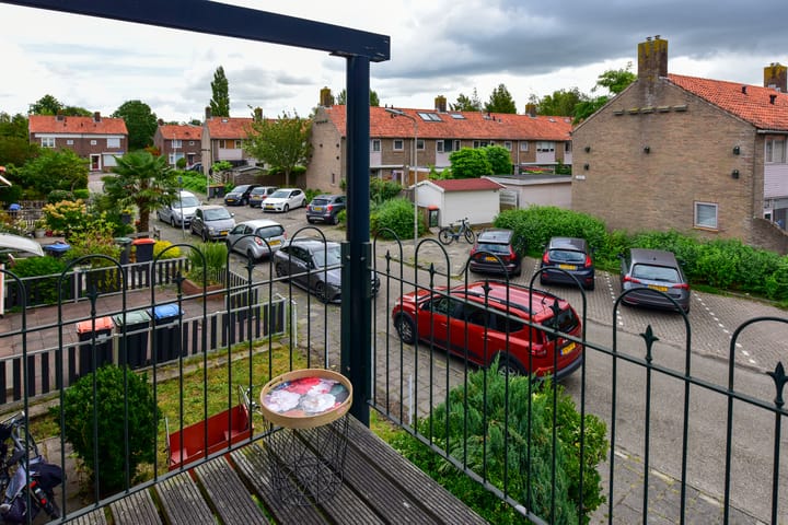 Tussenwoning te koop: Johan de Wittlaan 16, Uithoorn