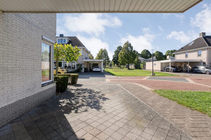 Hoekwoning te koop: Singraven 15, Raalte