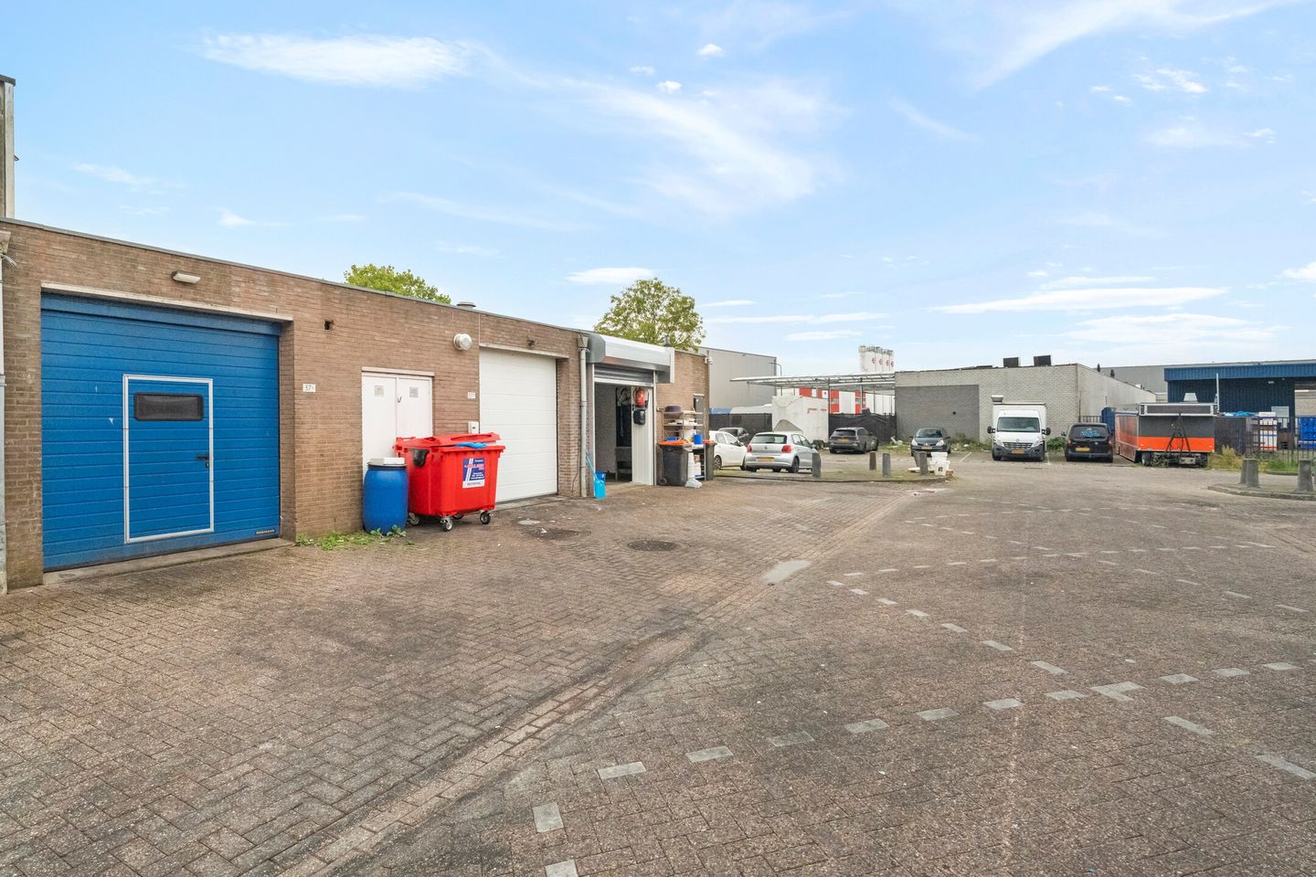 View photo 2 of Haringweg 37-L