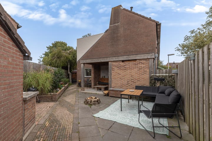 Hoekwoning te koop: Pruikenmakerstraat 26, Alkmaar