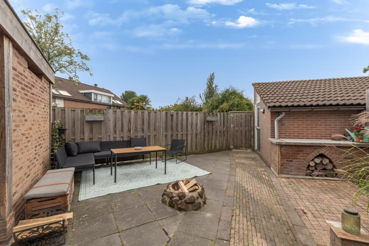 Hoekwoning te koop: Pruikenmakerstraat 26, Alkmaar