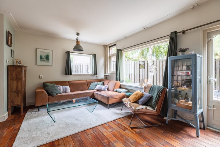 Hoekwoning te koop: Pruikenmakerstraat 26, Alkmaar