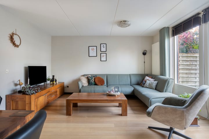 Tussenwoning te koop: Schout van Meghenlaan 7, 'S-Hertogenbosch