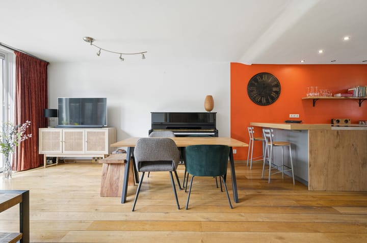 Tussenwoning te koop: Blauwtjes 148, Breda