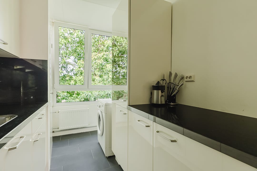 Foto 16 van Philipslaan 23-B