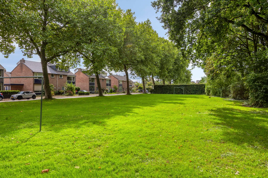 Photo 31 of Prins Bernhardstraat 16