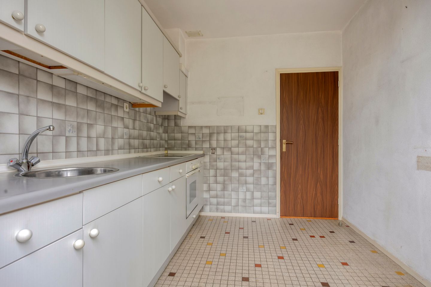 Photo 14 of Prins Bernhardstraat 16