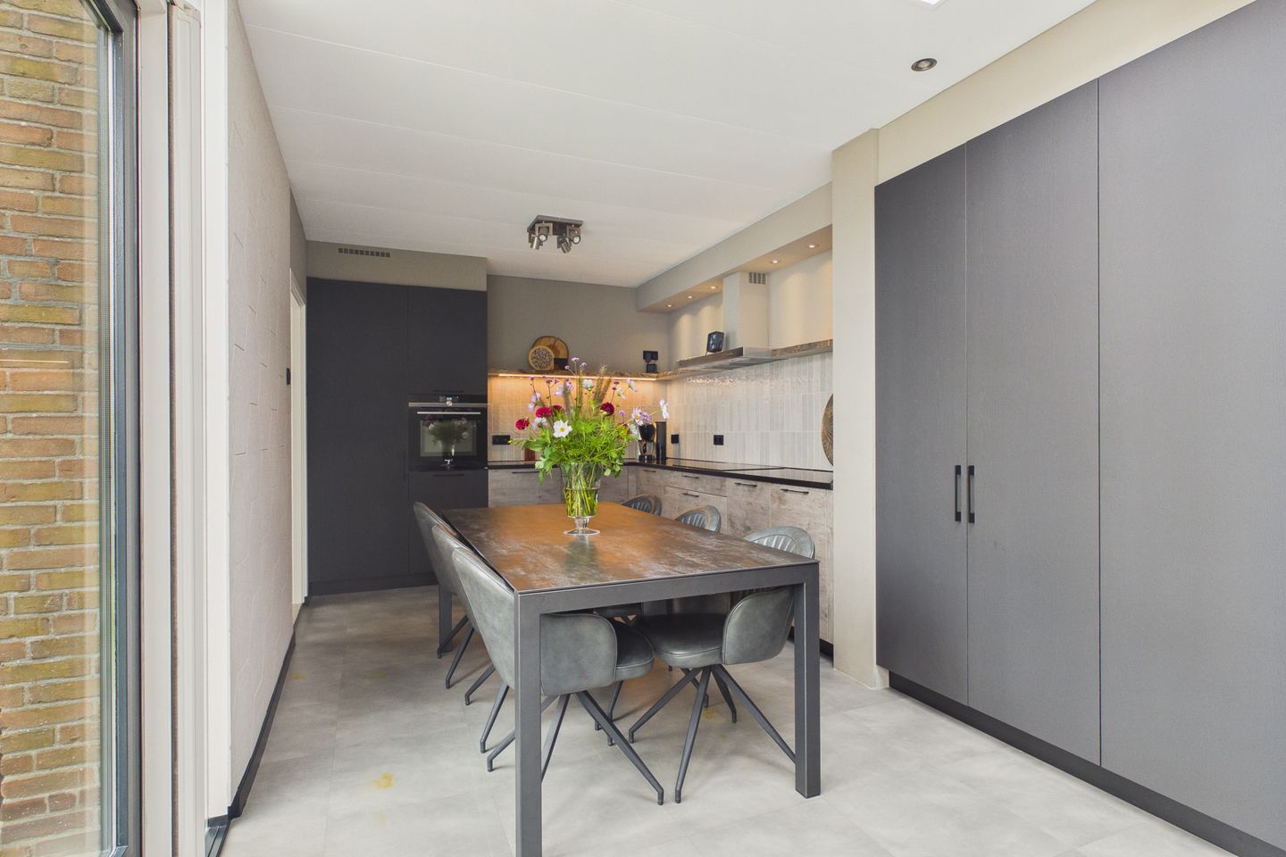 Photo 4 of Bernhardstraat 13