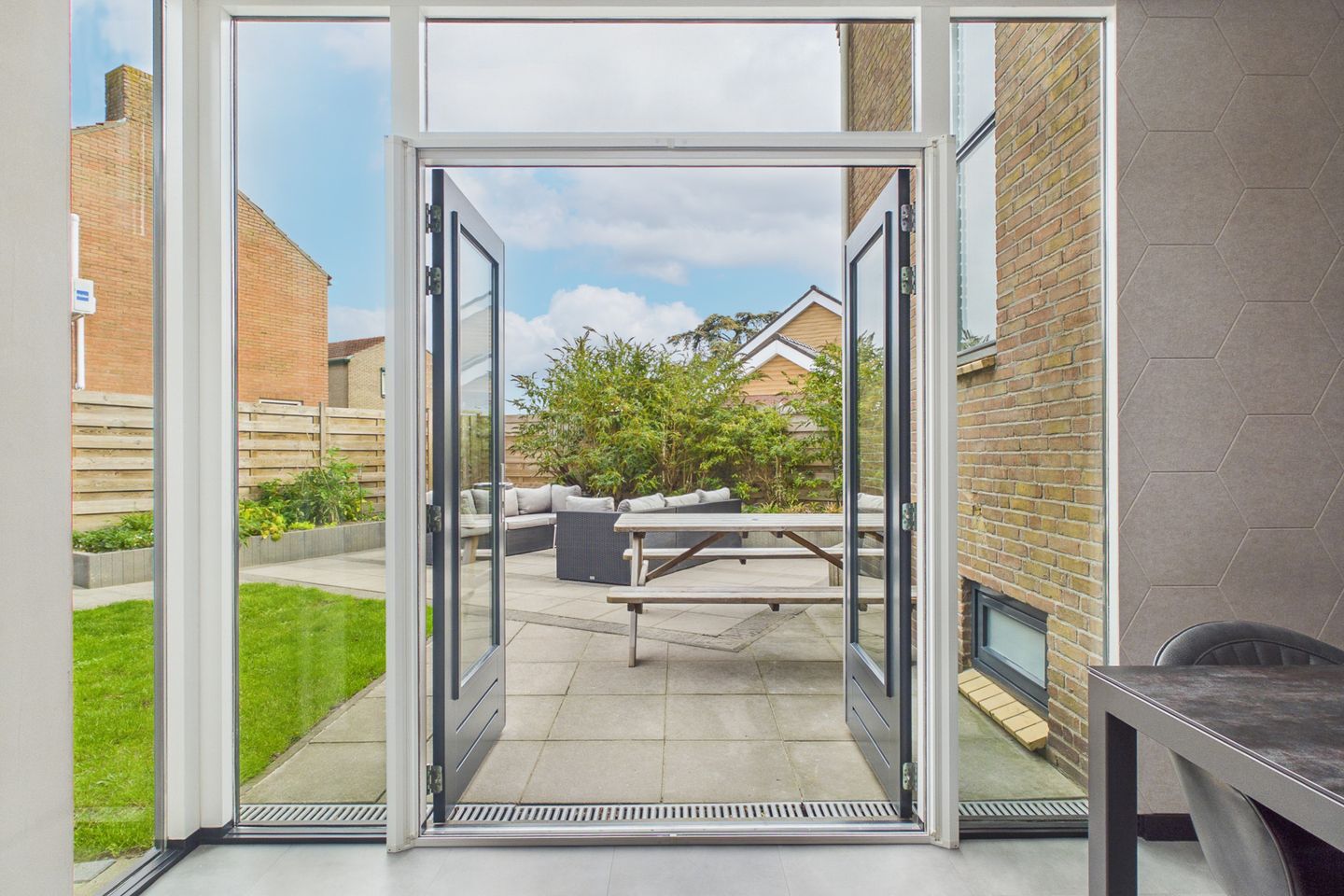 Photo 19 of Bernhardstraat 13