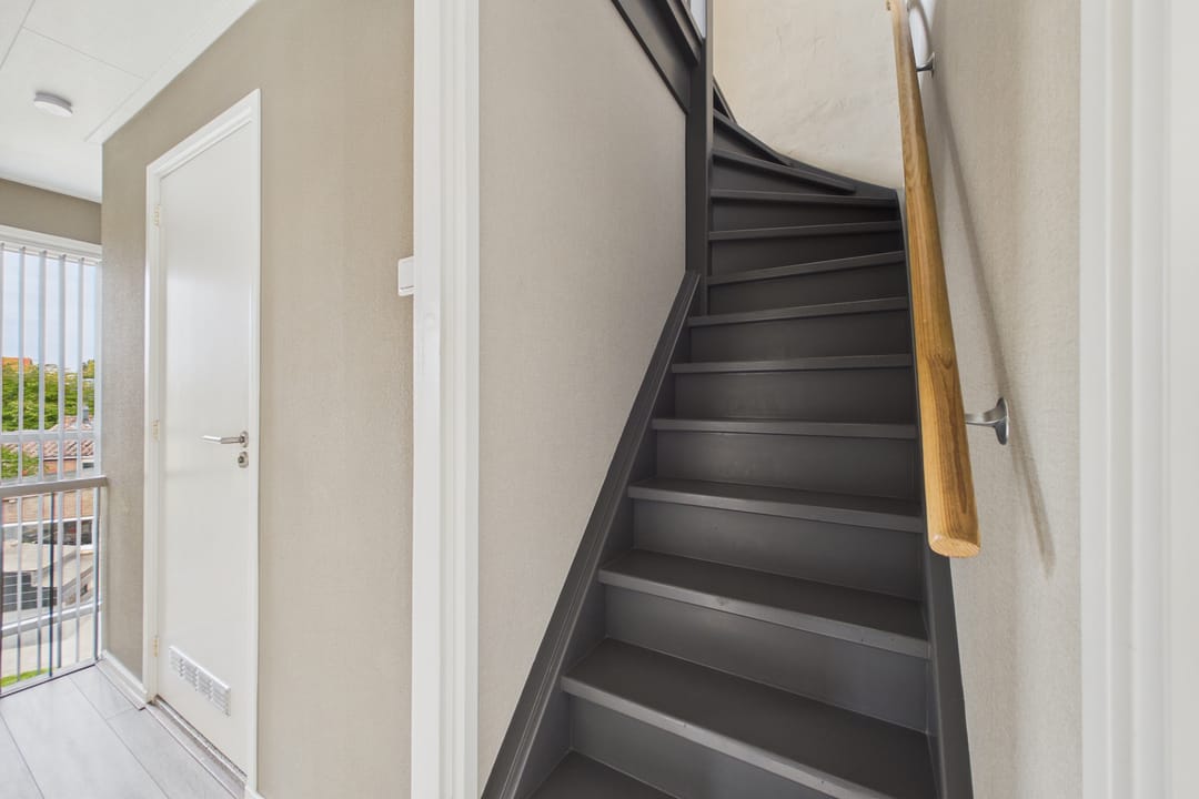 Photo 38 of Bernhardstraat 13