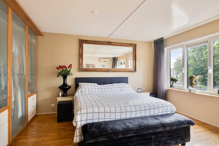 Tussenwoning te koop: Fresiastraat 13, Purmerend