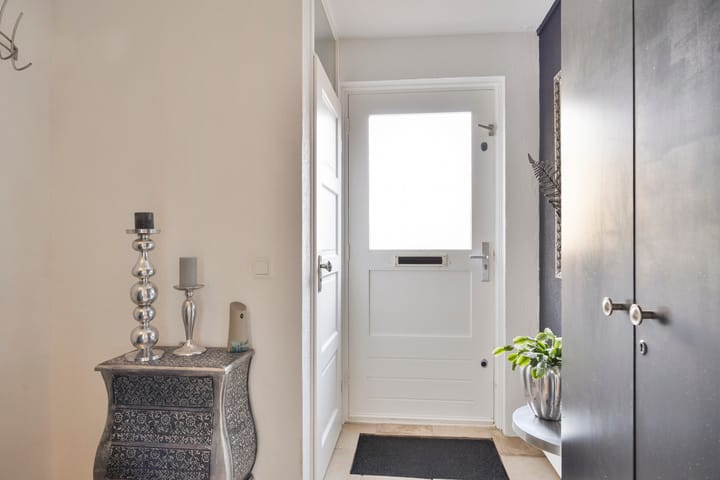 Tussenwoning te koop: Fresiastraat 13, Purmerend