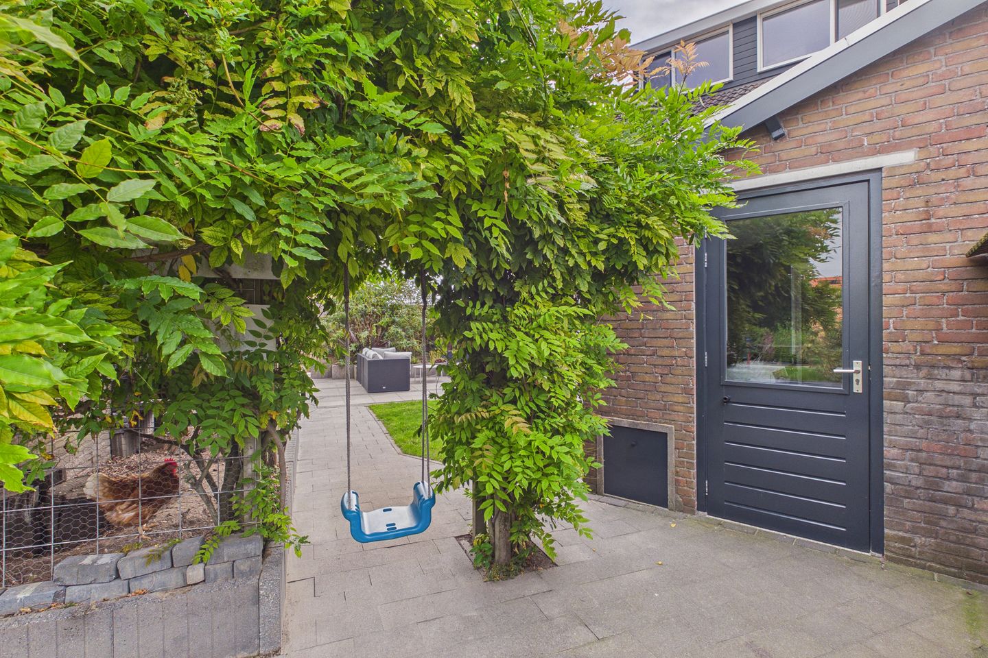 Photo 50 of Bernhardstraat 13