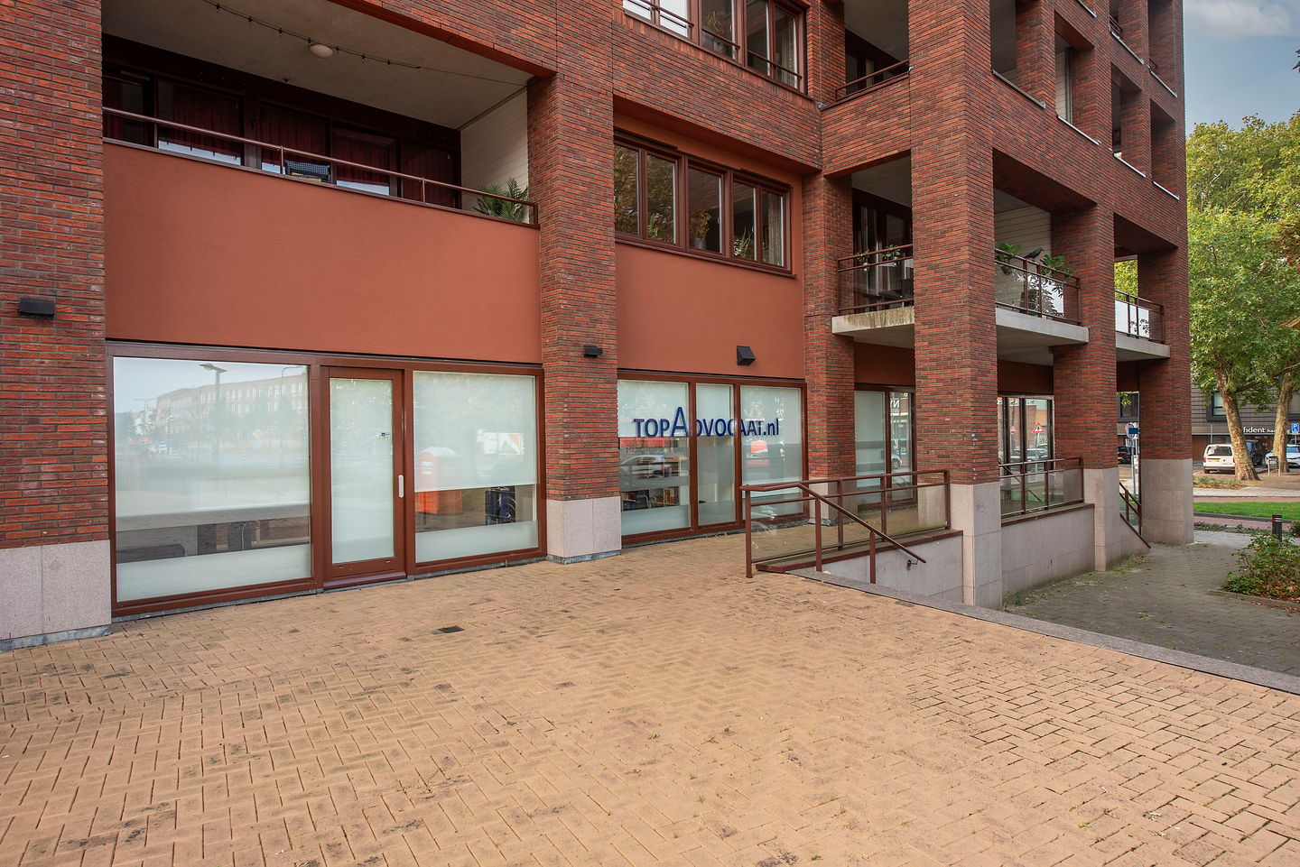 Bekijk foto 4 van Brinkstraat 1
