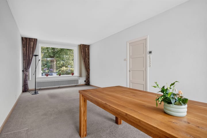 Tussenwoning te koop: Frederik van Eedenstraat 17, Arnhem