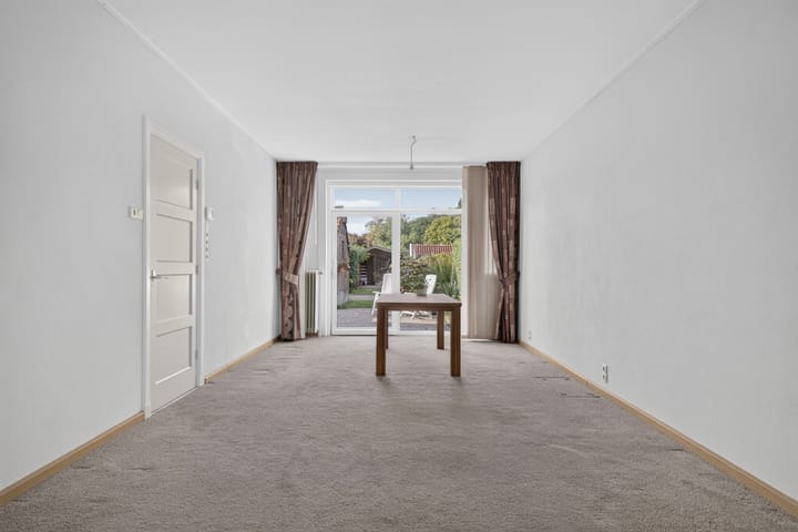 Tussenwoning te koop: Frederik van Eedenstraat 17, Arnhem
