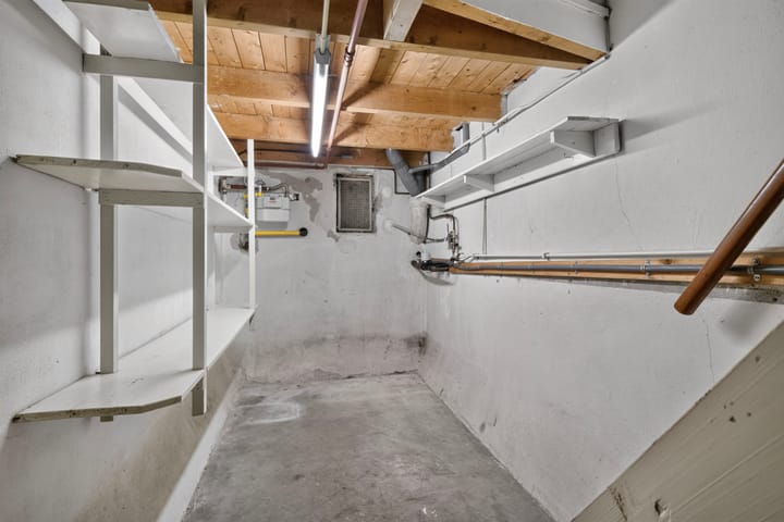Tussenwoning te koop: Frederik van Eedenstraat 17, Arnhem
