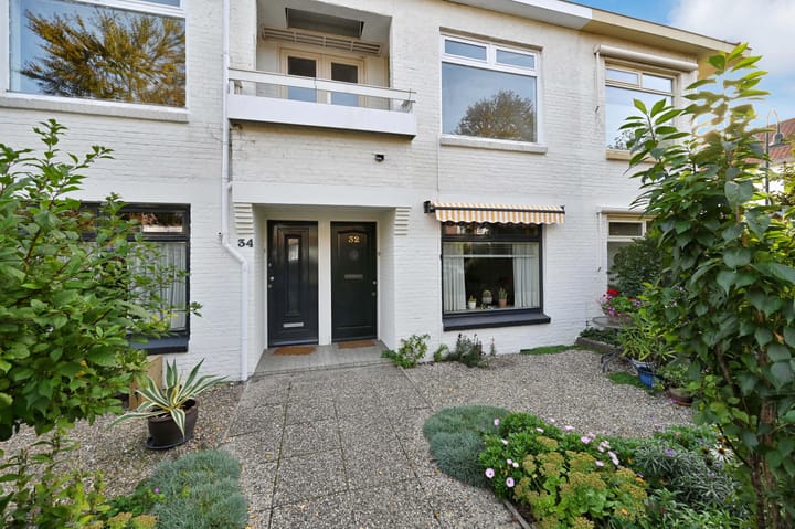 Appartement te koop: Rozenboomlaan 32, Voorburg