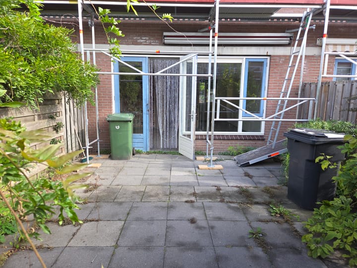 Tussenwoning te koop: Straatje van Anna Cramer 12, Haarlem