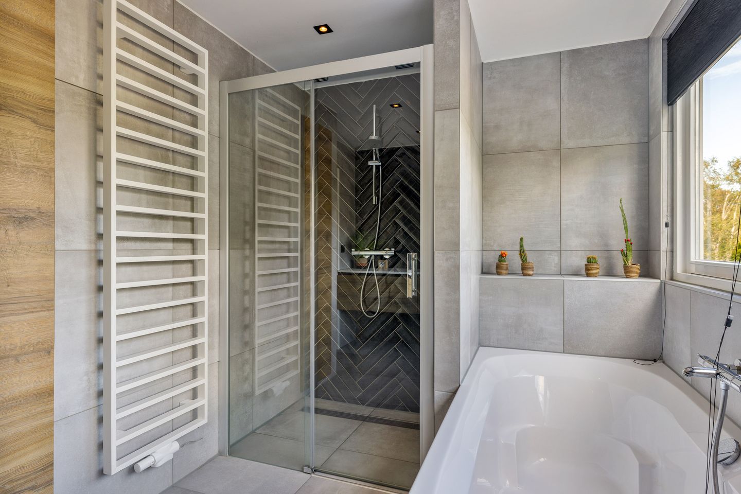 Foto 40 van Dotinga Tún 28