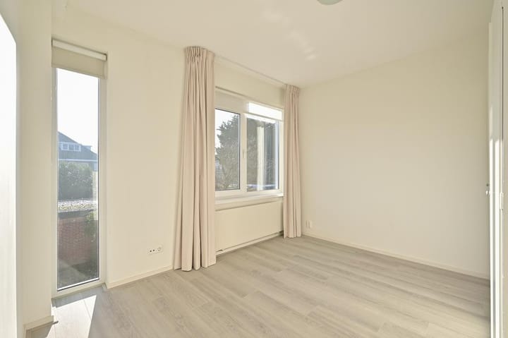 Tussenwoning te huur: Deijlerweg 110, Wassenaar