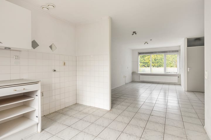 Tussenwoning te koop: Albergerbos 79, Hoofddorp