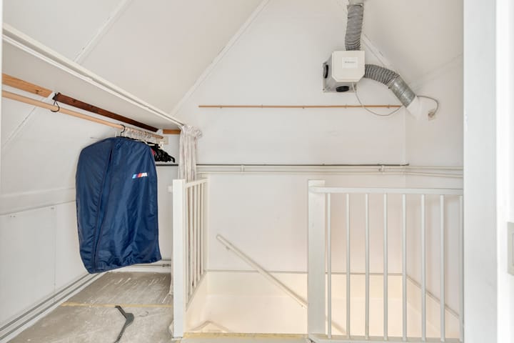 Tussenwoning te koop: Albergerbos 79, Hoofddorp